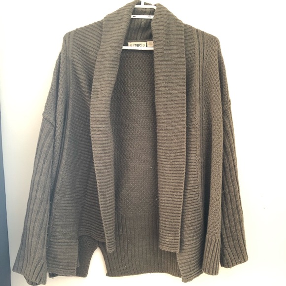 Cardigan - Picture 1 of 2
